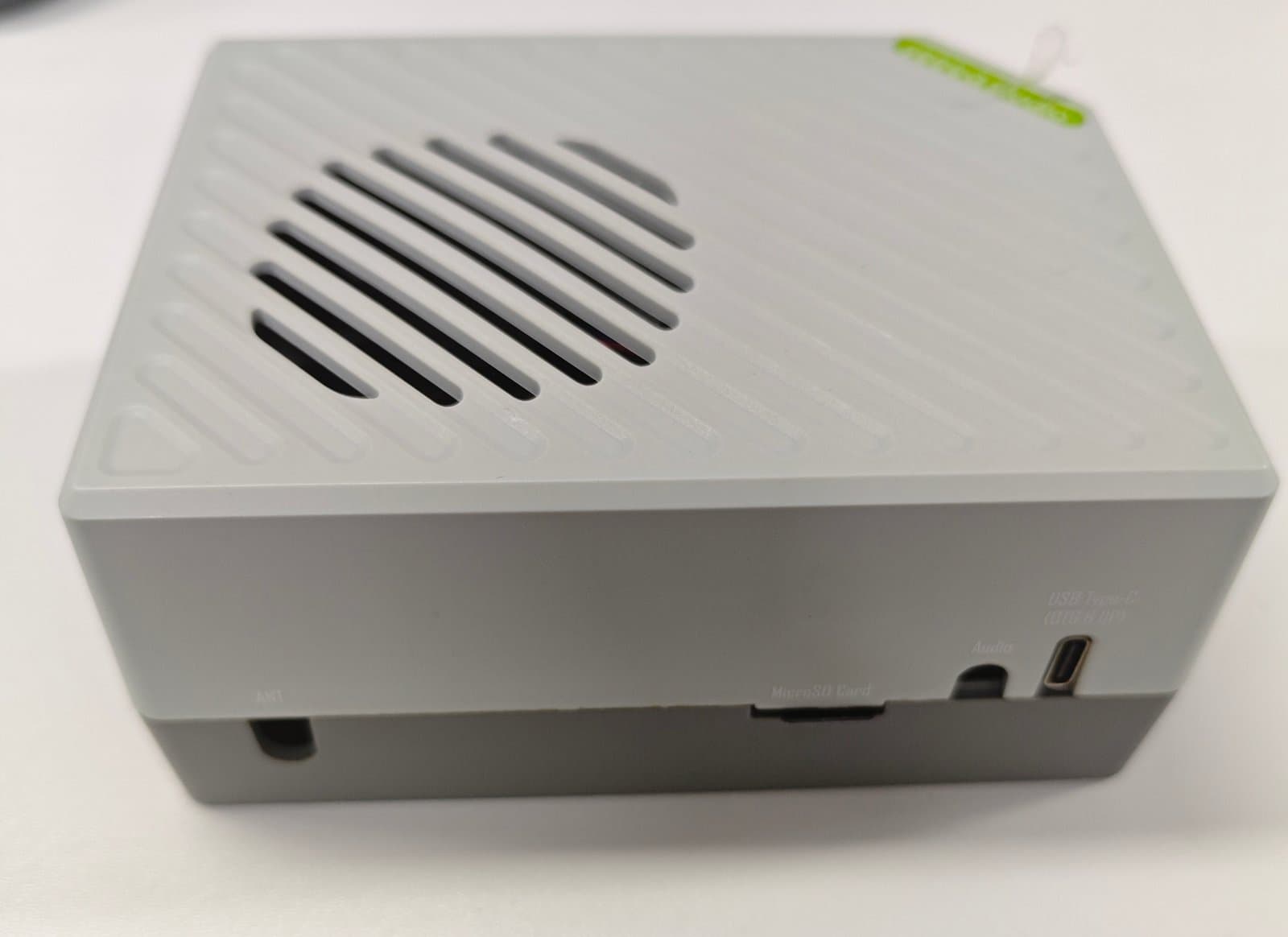 Seeed reComputer RK3588 hardware