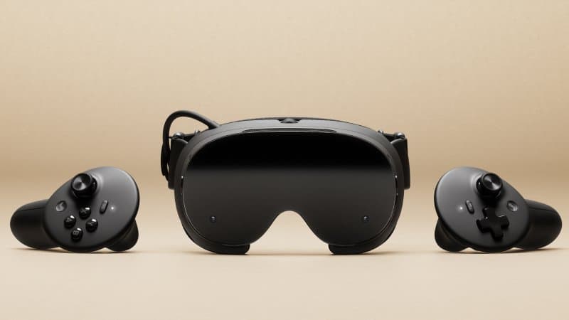 Valve Steam Frame headset with left and right controllers